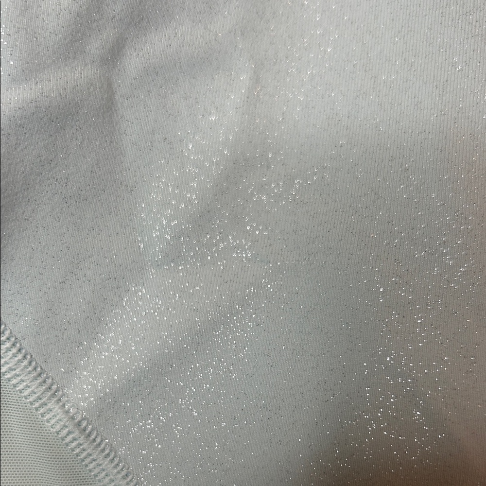 Victoria Sport White Leggings - Picture 7 of 8